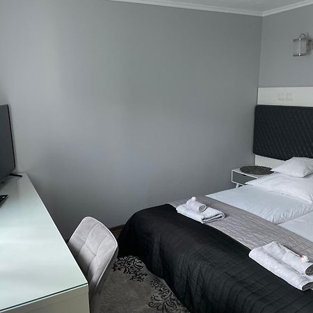 Apartament Lazur 皮拉 外观 照片