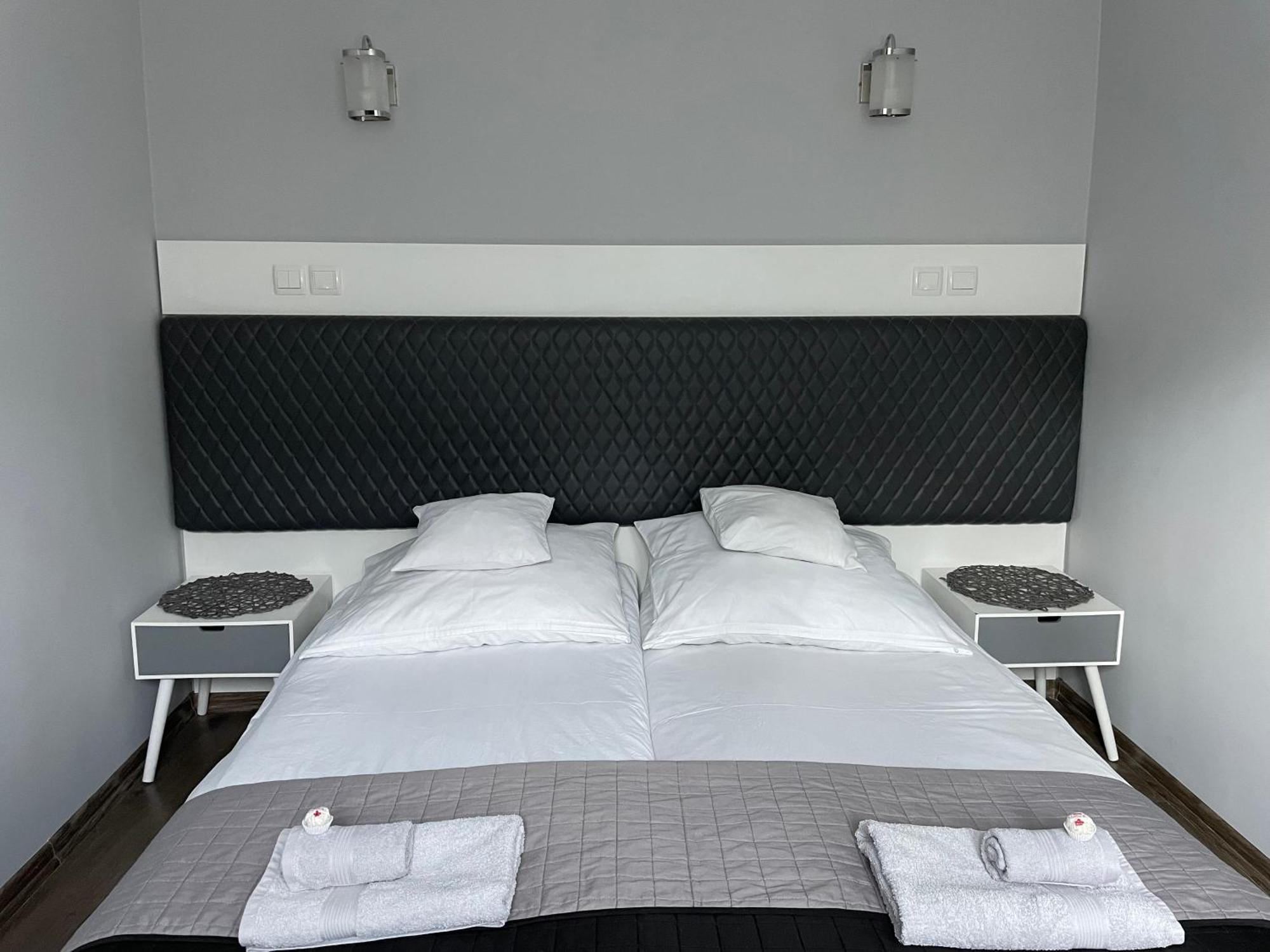 Apartament Lazur 皮拉 外观 照片