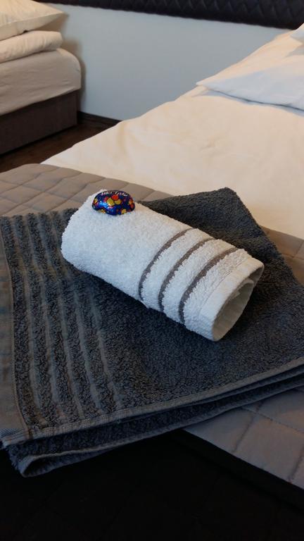 Apartament Lazur 皮拉 外观 照片