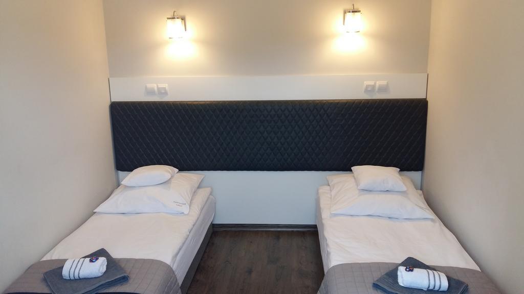 Apartament Lazur 皮拉 外观 照片